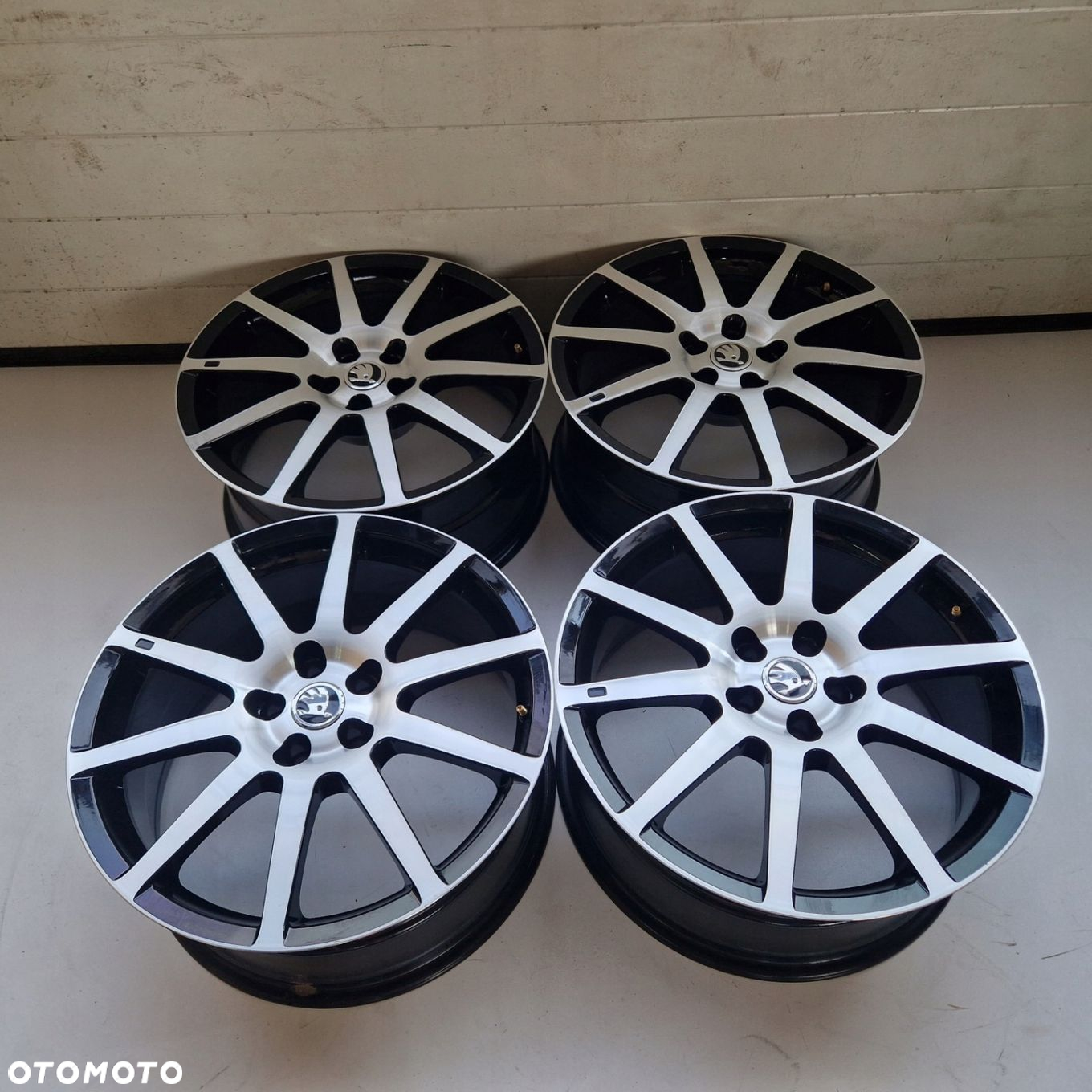 SKODA SCALA KAMIQ FABIA 5x100 18 ET35 JAK NOWE - 2