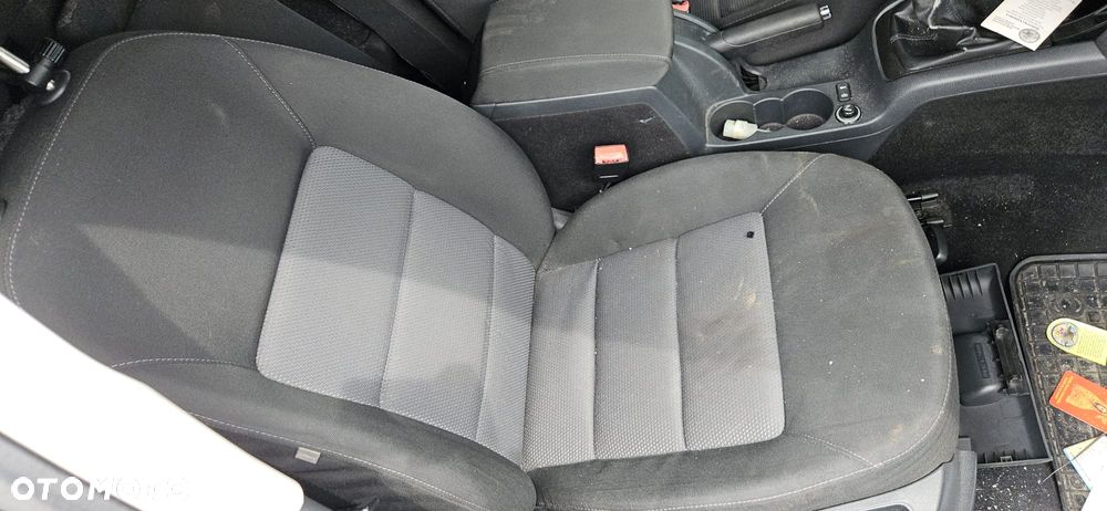 SKODA OCTAVIA II  04-08 1.9 TDI BXE - ZDERZAK PRZÓD PRZEDNI CZARNY - 24