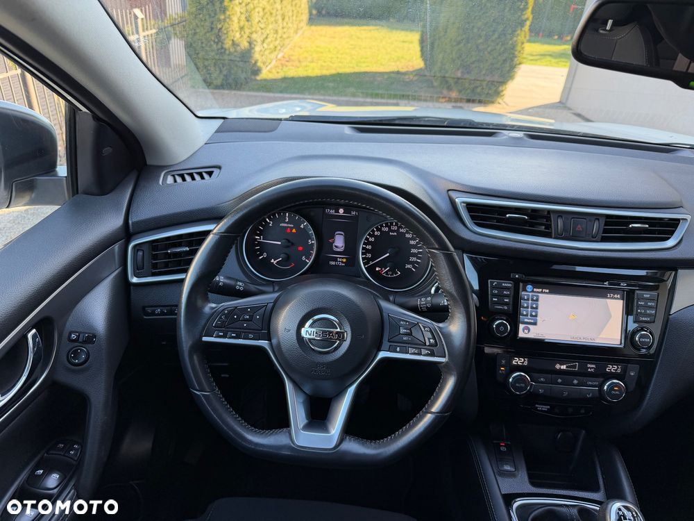 Nissan Qashqai 1.5 dCi N-Connecta - 9