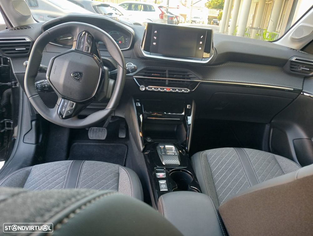 Peugeot e-208 50 kWh Allure - 8