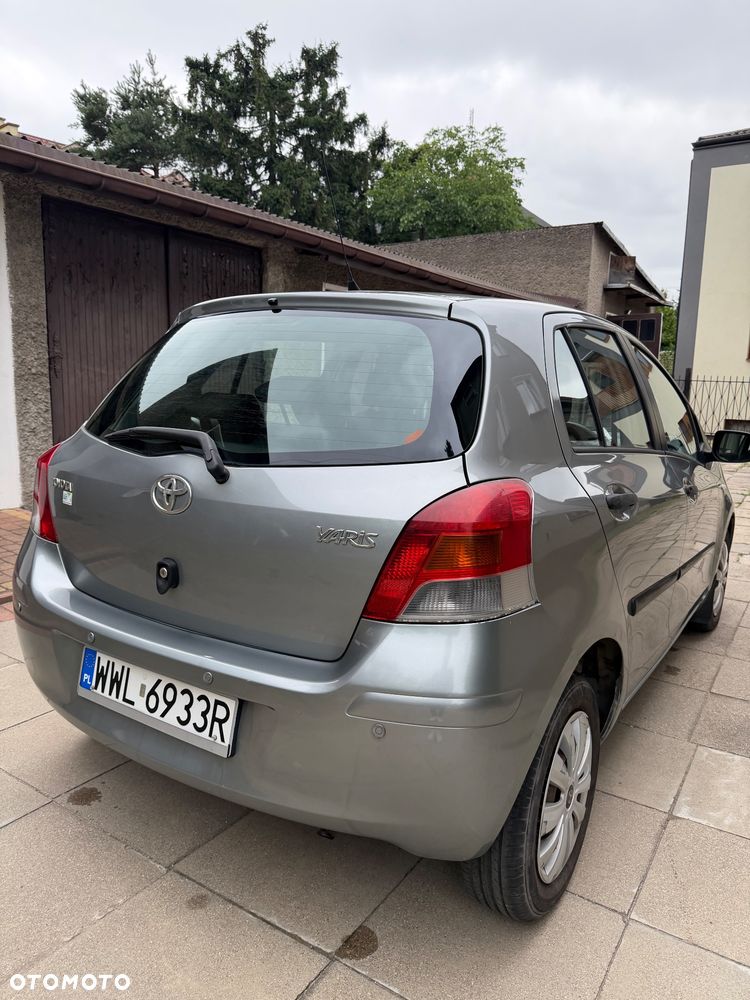 Toyota Yaris 1.0 Entry - 7