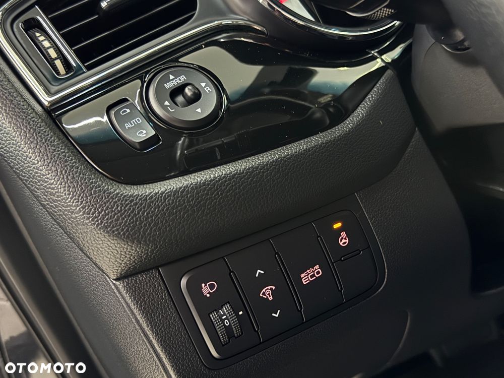 Kia Ceed 1.6 GDI M DCT - 33