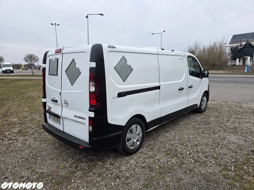 Opel Vivaro Long Chłodnia  2018 rok - 3