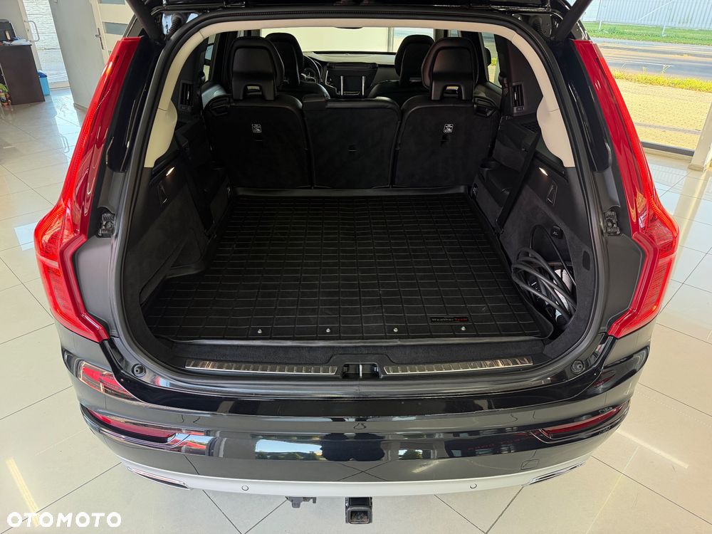 Volvo XC 90 - 16