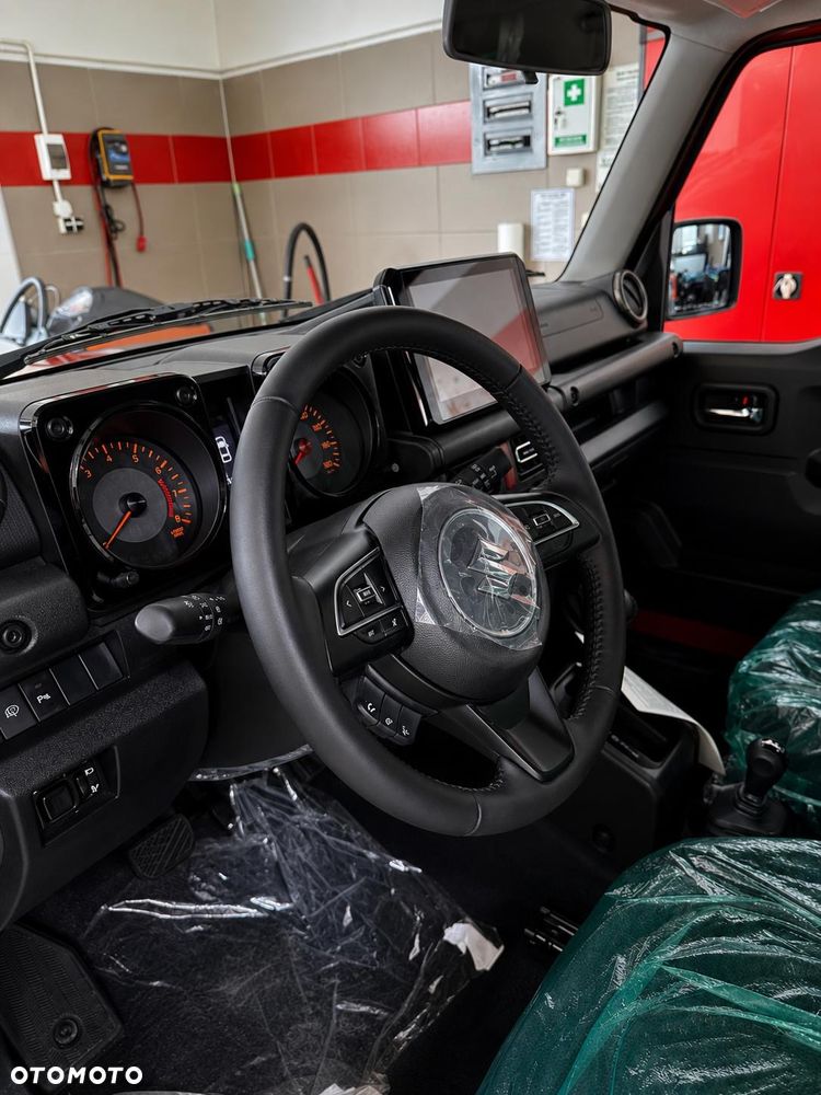 Suzuki Jimny 1.5 Elegance - 11