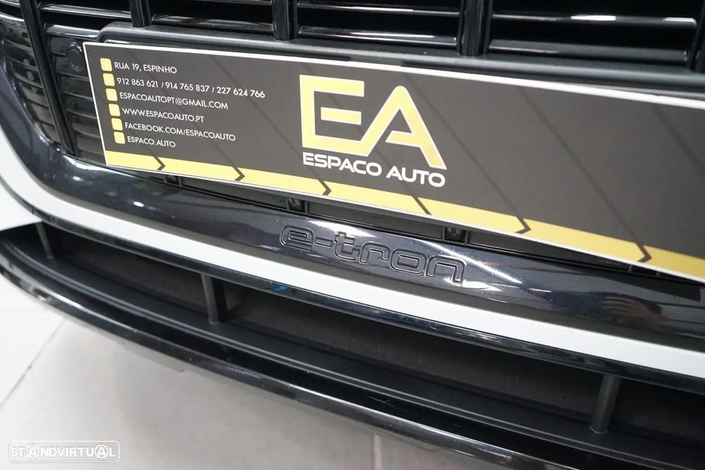 Audi e-tron 50 quattro S line - 11