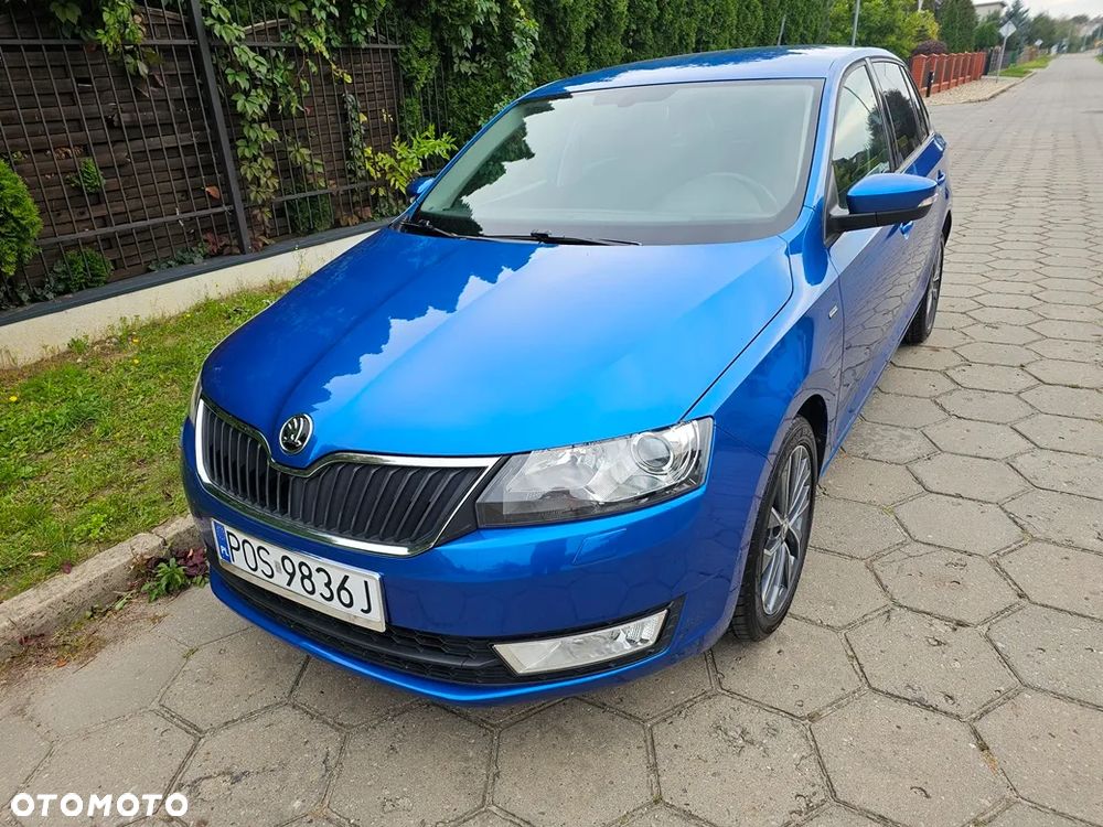 Skoda RAPID Spaceback 1.4 TSI DSG Drive - 2