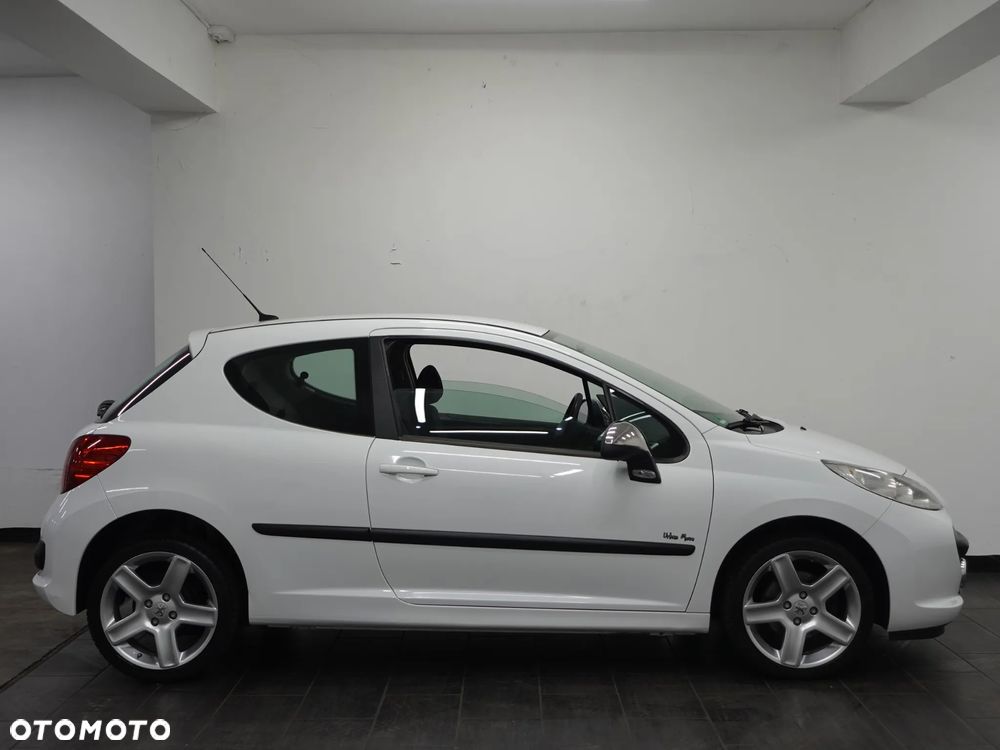 Peugeot 207 95 VTi Urban Move - 10