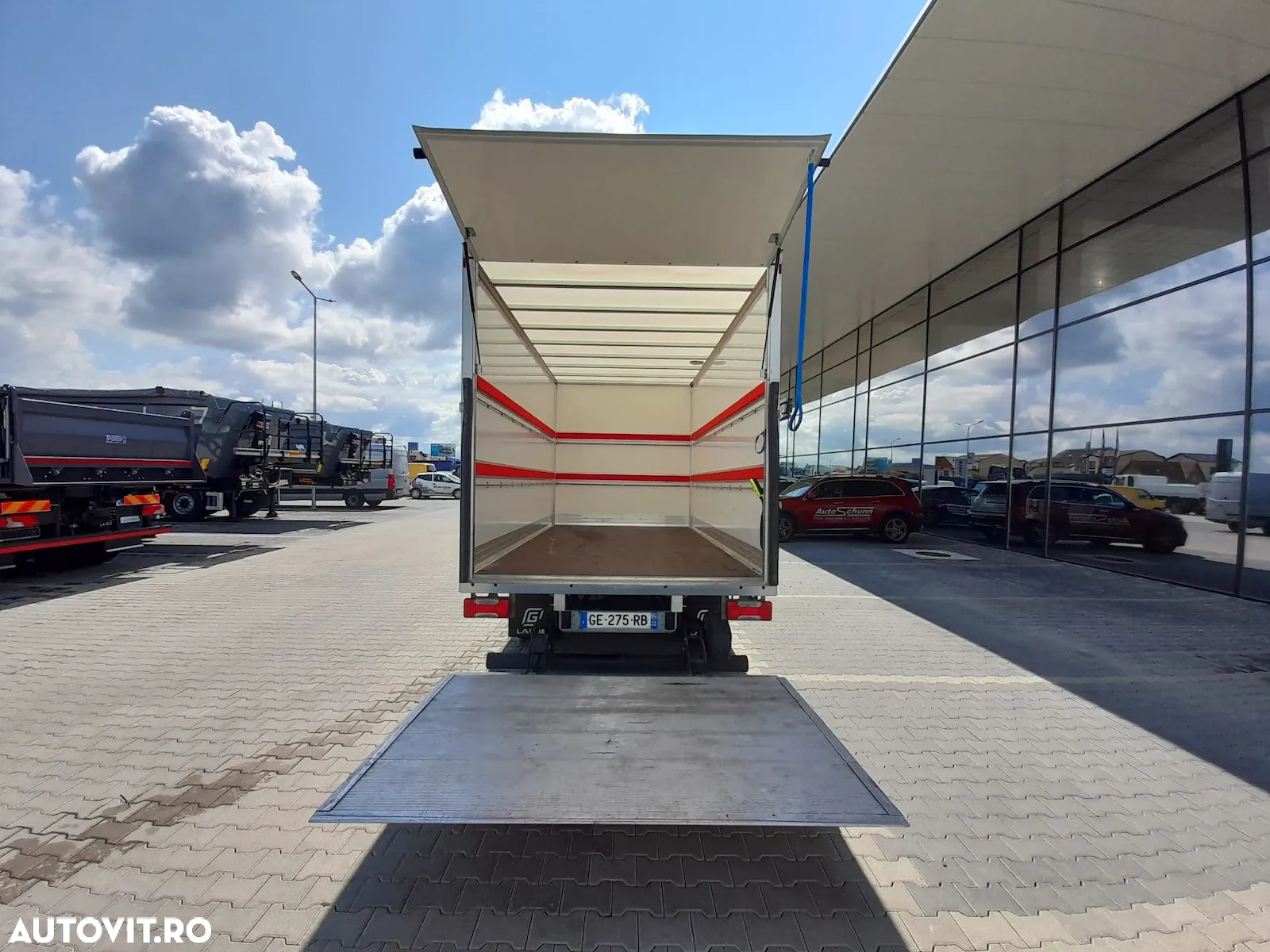 Iveco Daily 35C16H3.0 BOX+LIFT - 7