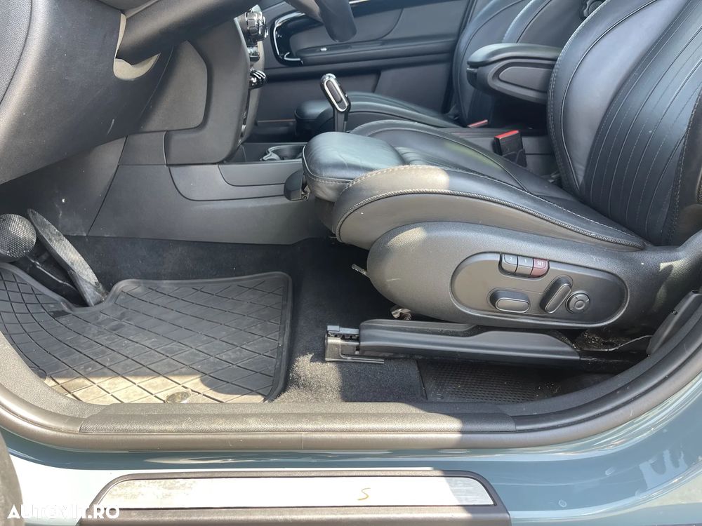 Mini Countryman Cooper SD ALL4 AT - 19