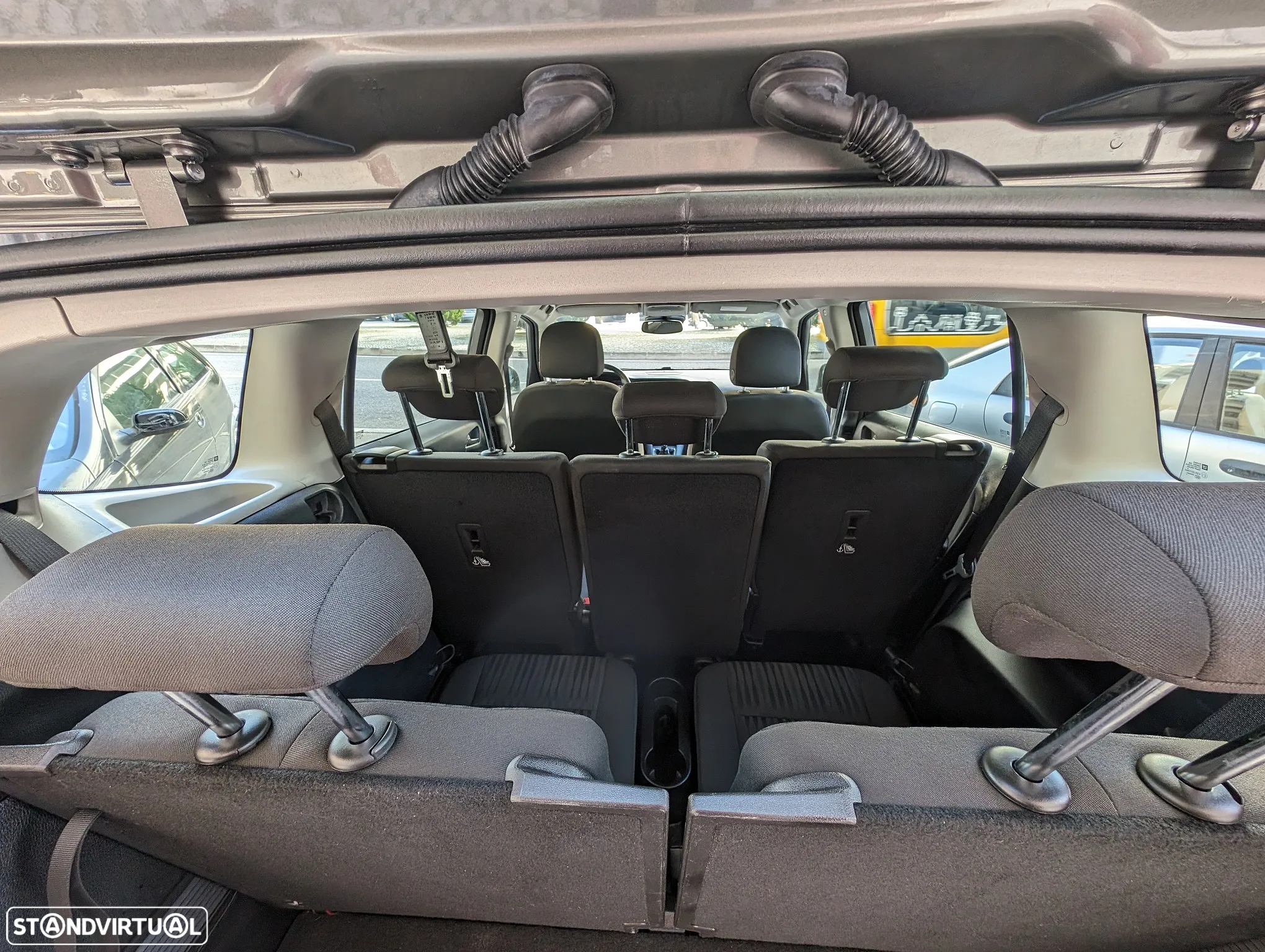 Opel Zafira 1.6 CDTi Dynamic S/S - 11