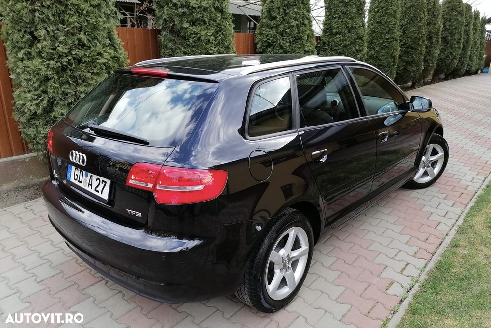 Audi A3 1.2 TFSI ack Ambiente - 4