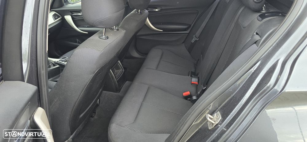 BMW 116 d EfficientDynamics Edition - 8