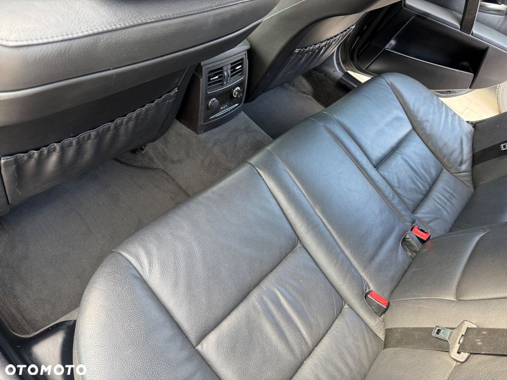 BMW Seria 5 525i - 16