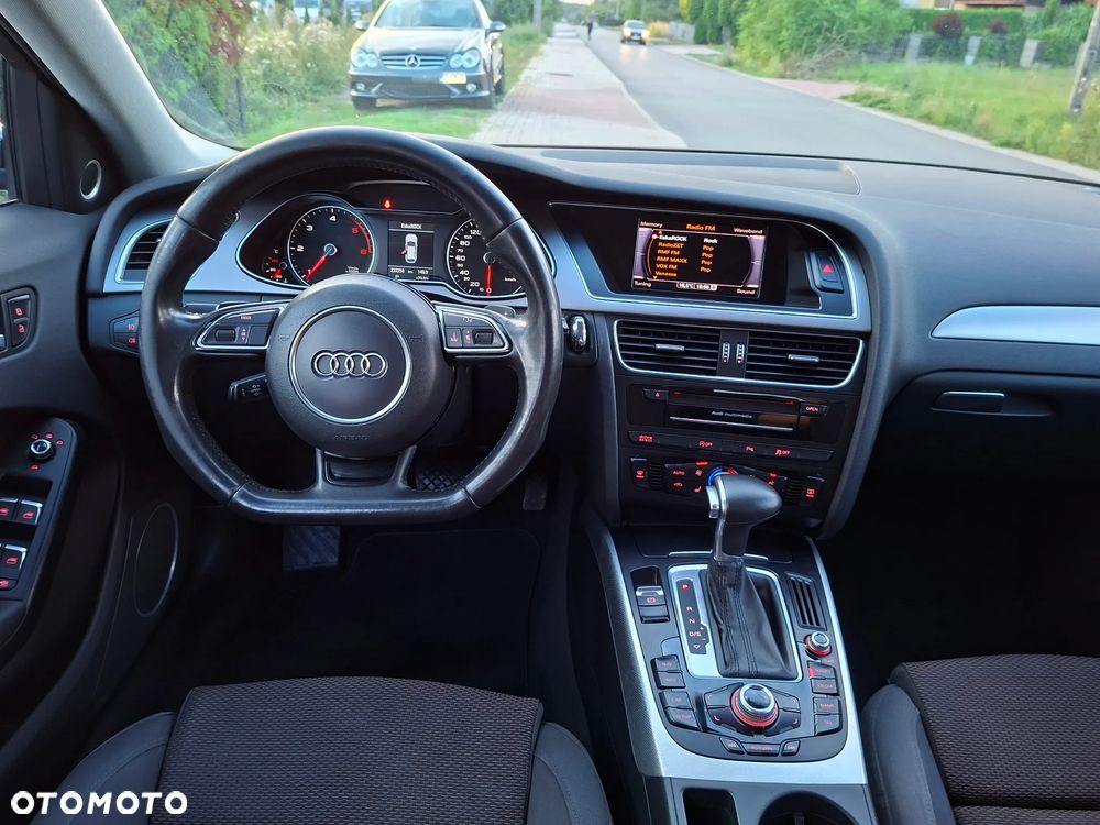 Audi A4 Allroad 2.0 TDI DPF S tronic - 28
