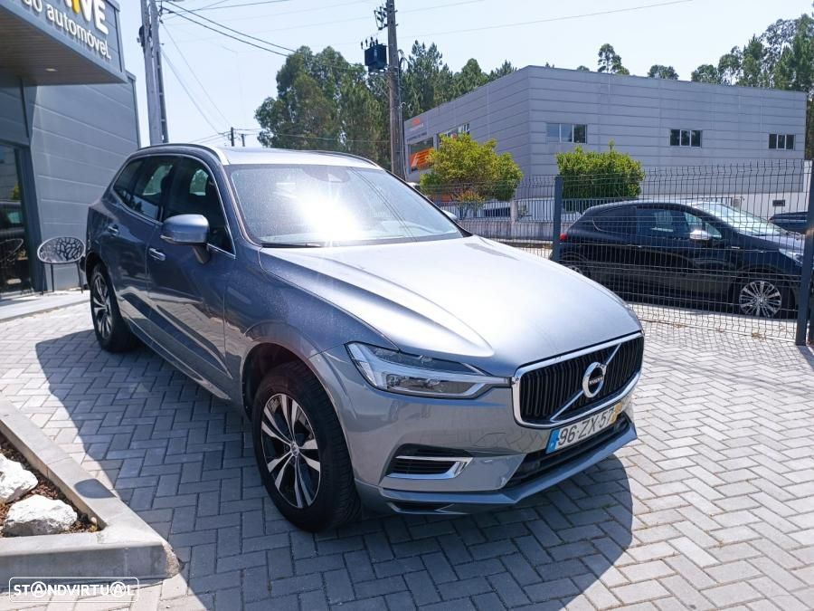 Volvo XC 60 2.0 T8 PHEV Momentum AWD - 2