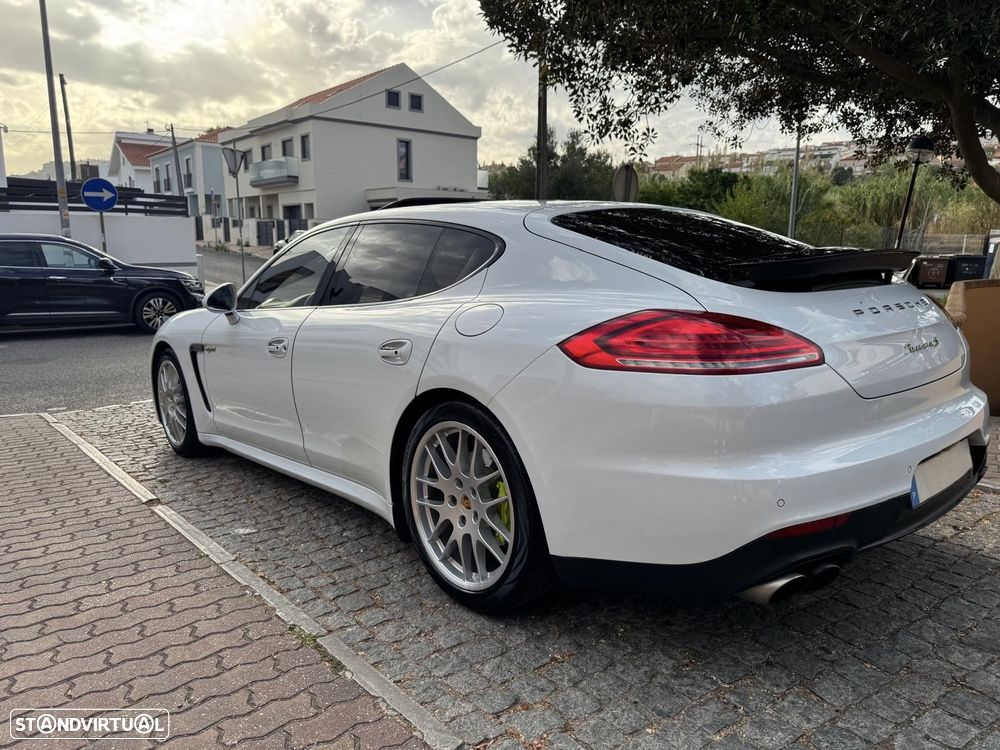Porsche Panamera - 6