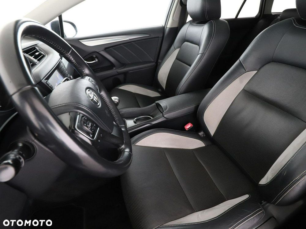 Toyota Avensis 2.0 D-4D Prestige - 13