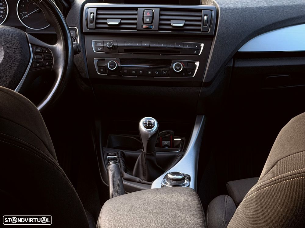 BMW 116 i Sport Line - 17