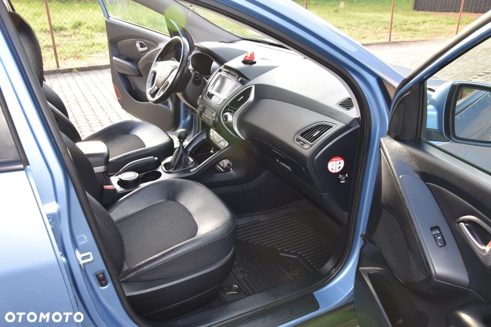Hyundai ix35 1.6 2WD blue Style - 18