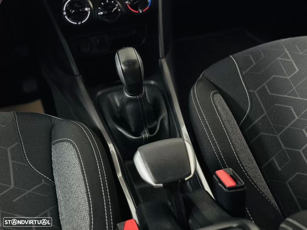 Peugeot 2008 1.6 BlueHDi Style - 34