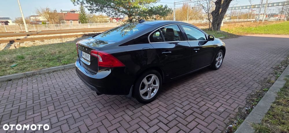 Volvo S60 - 3
