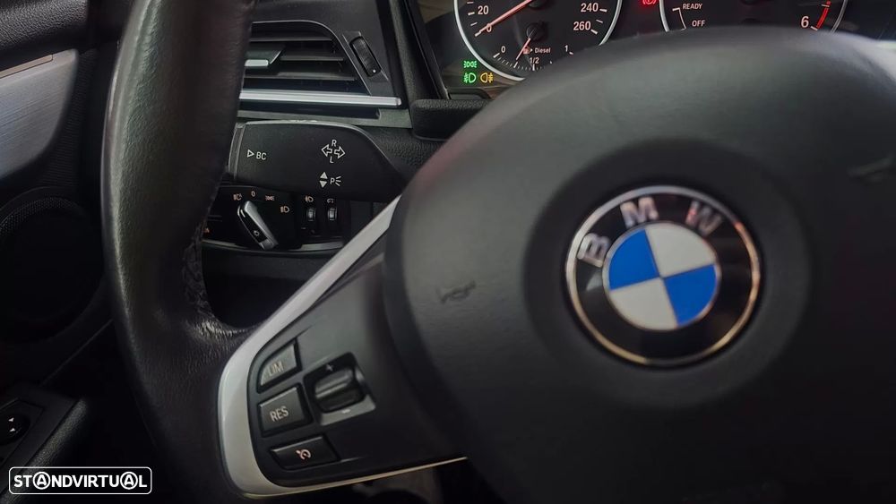 BMW 216 Active Tourer d Line Sport - 25