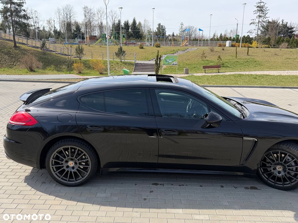 Porsche Panamera Platinum Edition - 11
