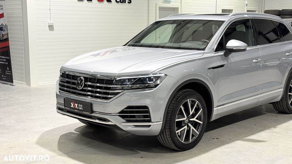 Volkswagen Touareg 3.0 V6 e-Hybrid 4Motion Aut. Elegance - 11