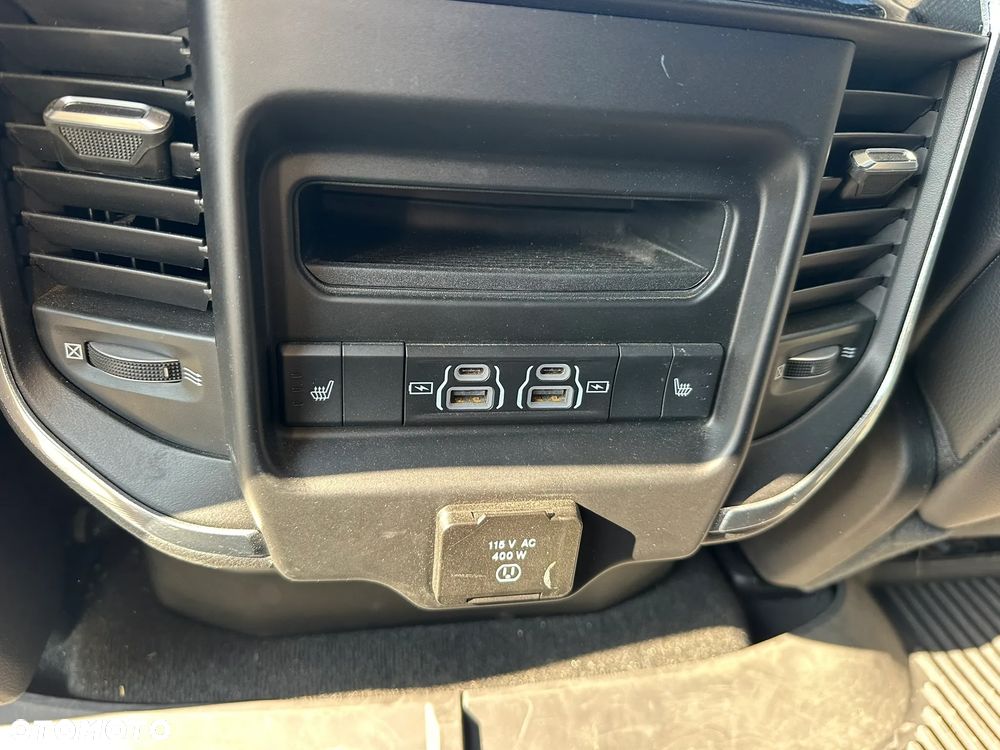 RAM 1500 5.7 Crew Cab Shortbed Laramie Sport - 17