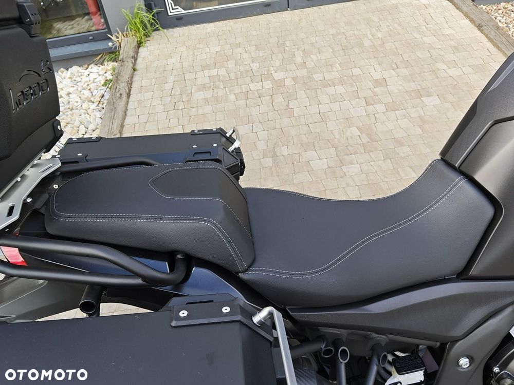 VOGE 500DSX - 13