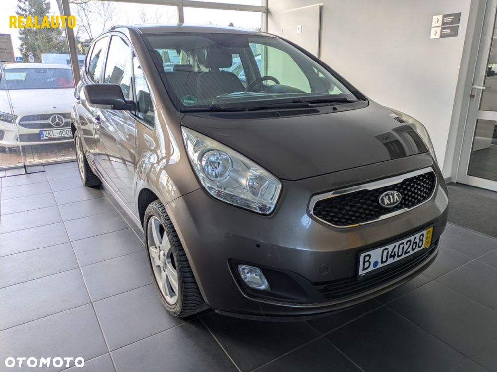 Kia Venga - 6