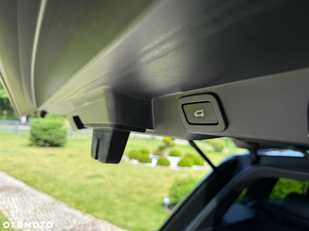Land Rover Range Rover Sport - 22