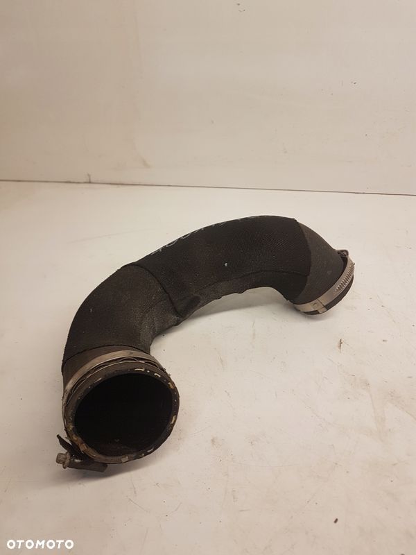 RURA WĄŻ INTERCOOLERA AUDI A6 C7 3.0 4G0145709S - 1