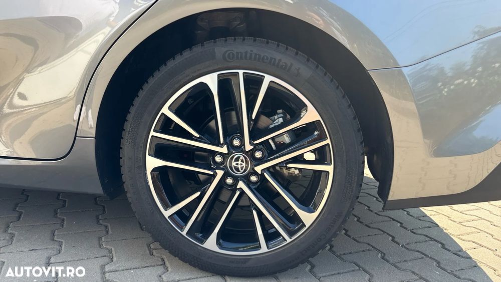 Toyota Camry 2.5 Exclusive - 19