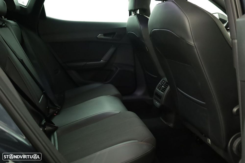 Cupra Formentor 1.5 e-Hybrid DSG - 22