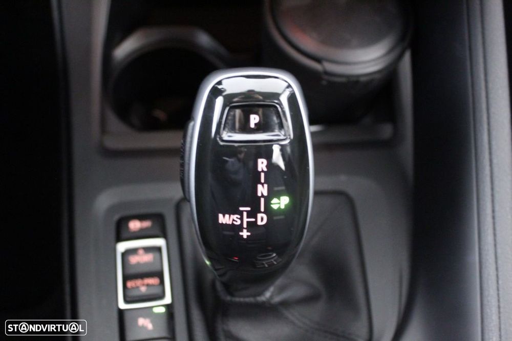 BMW X1 16 d sDrive Advantage Auto - 33