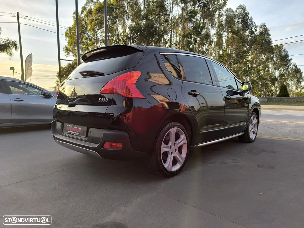 Peugeot 3008 2.0 HDi Hybrid4 - 12