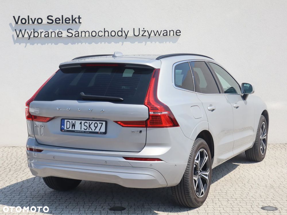 Volvo XC 60 B4 D AWD Momentum Pro - 7