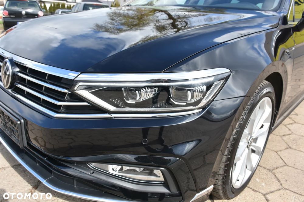 Volkswagen Passat Variant 2.0 TDI SCR DSG 4Motion Business - 29