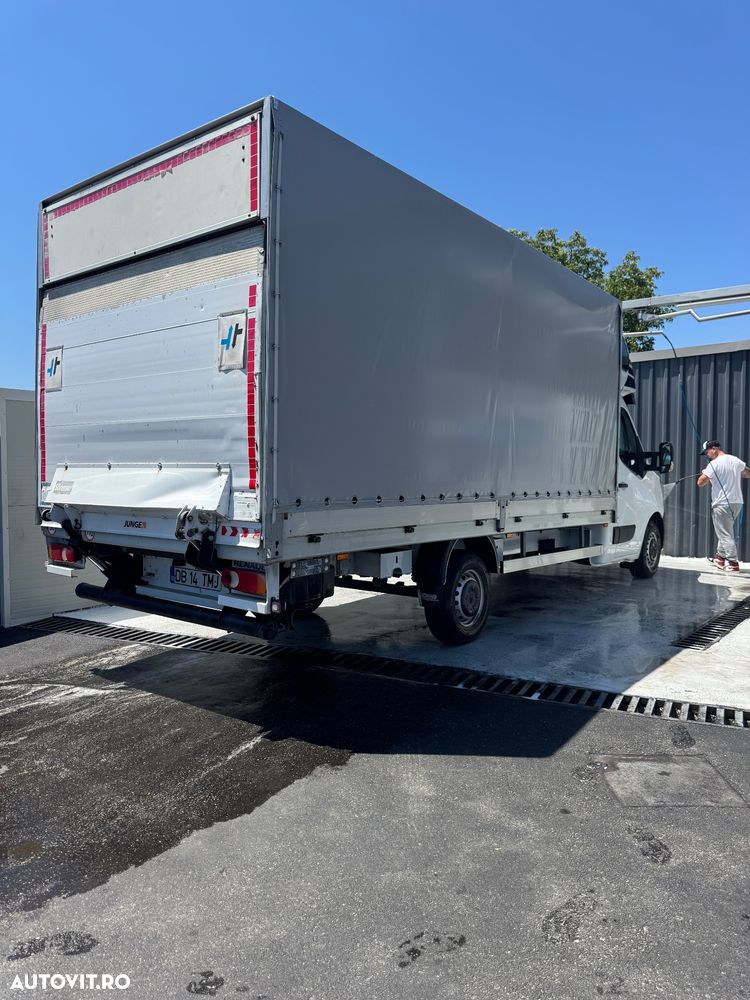 Renault Master - 18