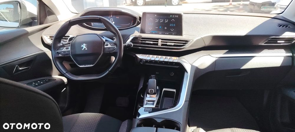 Peugeot 5008 1.2 PureTech Active S&S EAT8 - 9