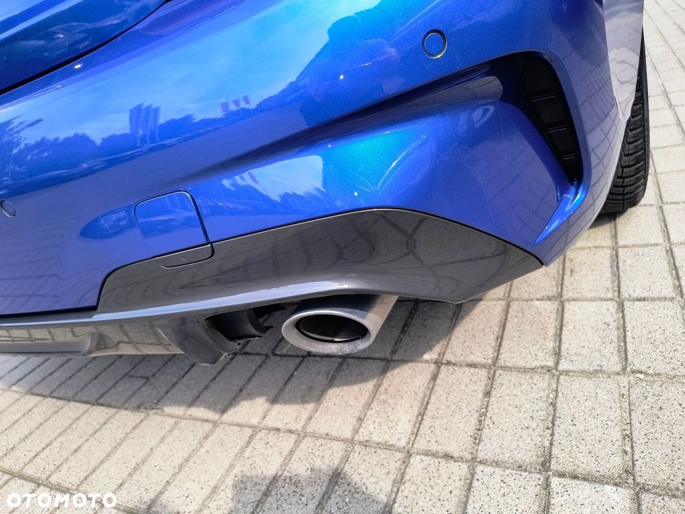 BMW Seria 3 330i xDrive M Sport - 32