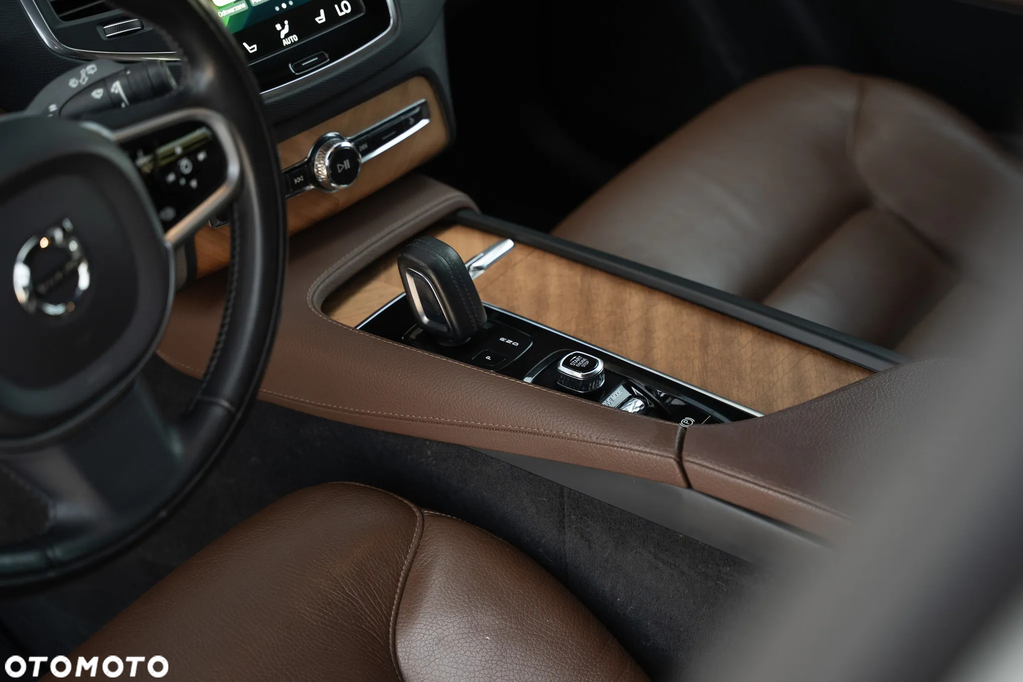 Volvo XC 90 B5 D AWD Geartronic Momentum - 25