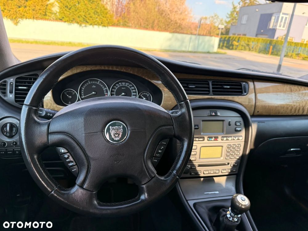 Jaguar X-Type 2.0 D Executive - 19