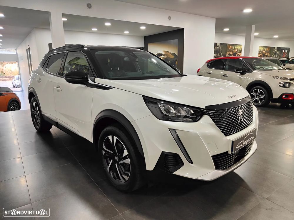 Peugeot 2008 1.2 PureTech Allure - 3