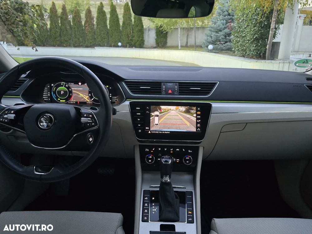 Skoda Superb Combi 1.4 TSI iV DSG Style - 16