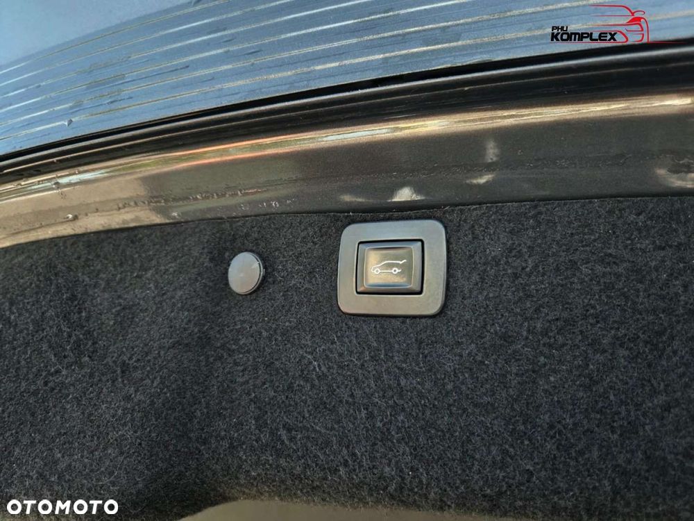 Opel Insignia - 10