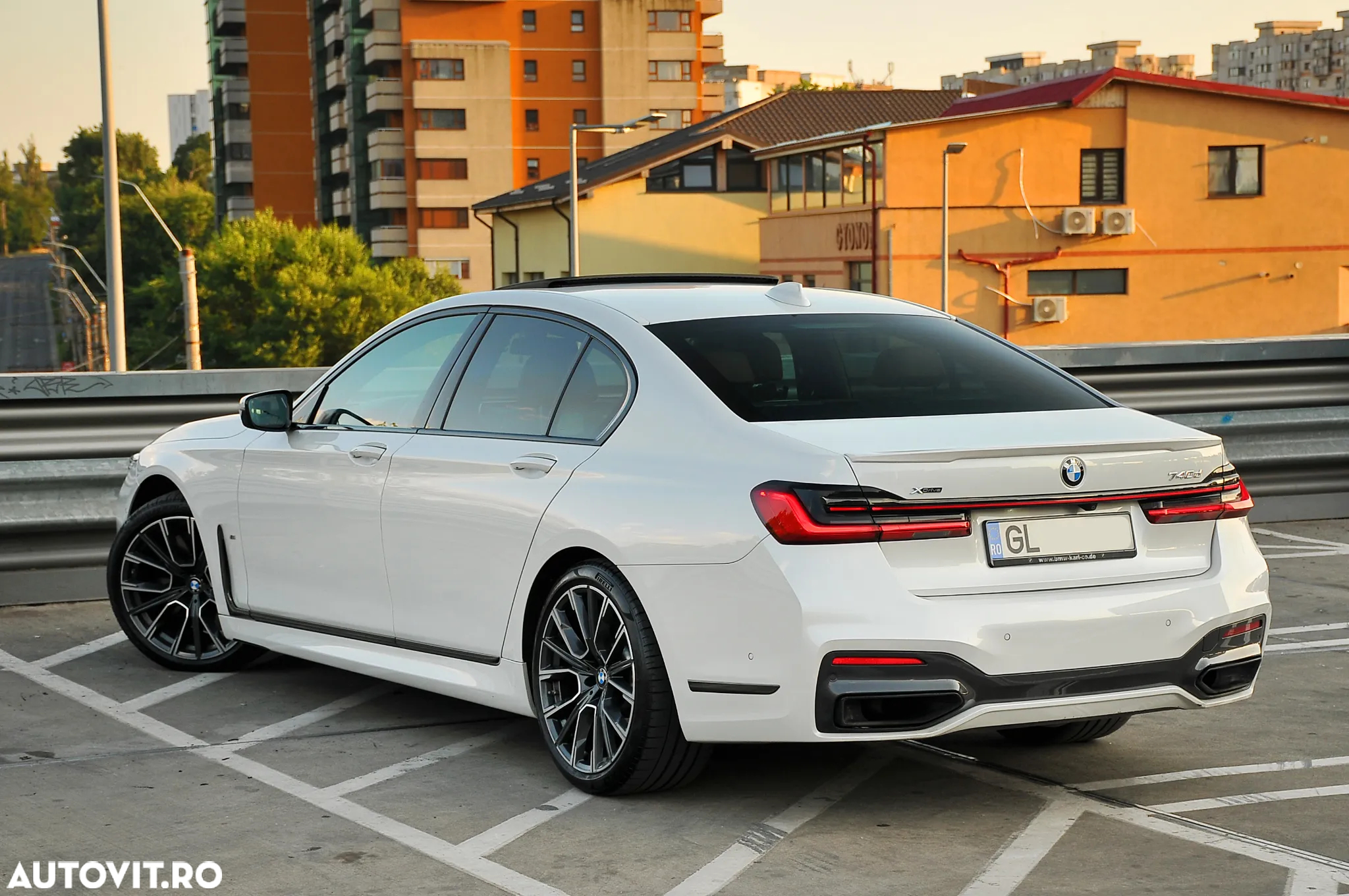 BMW Seria 7 740d xDrive - 11