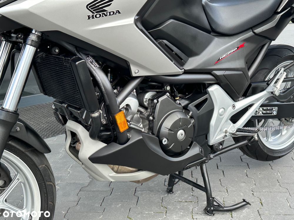 Honda NC - 37